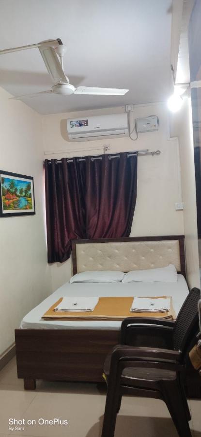 Maharaja Family Guest House Lonavala Bagian luar foto