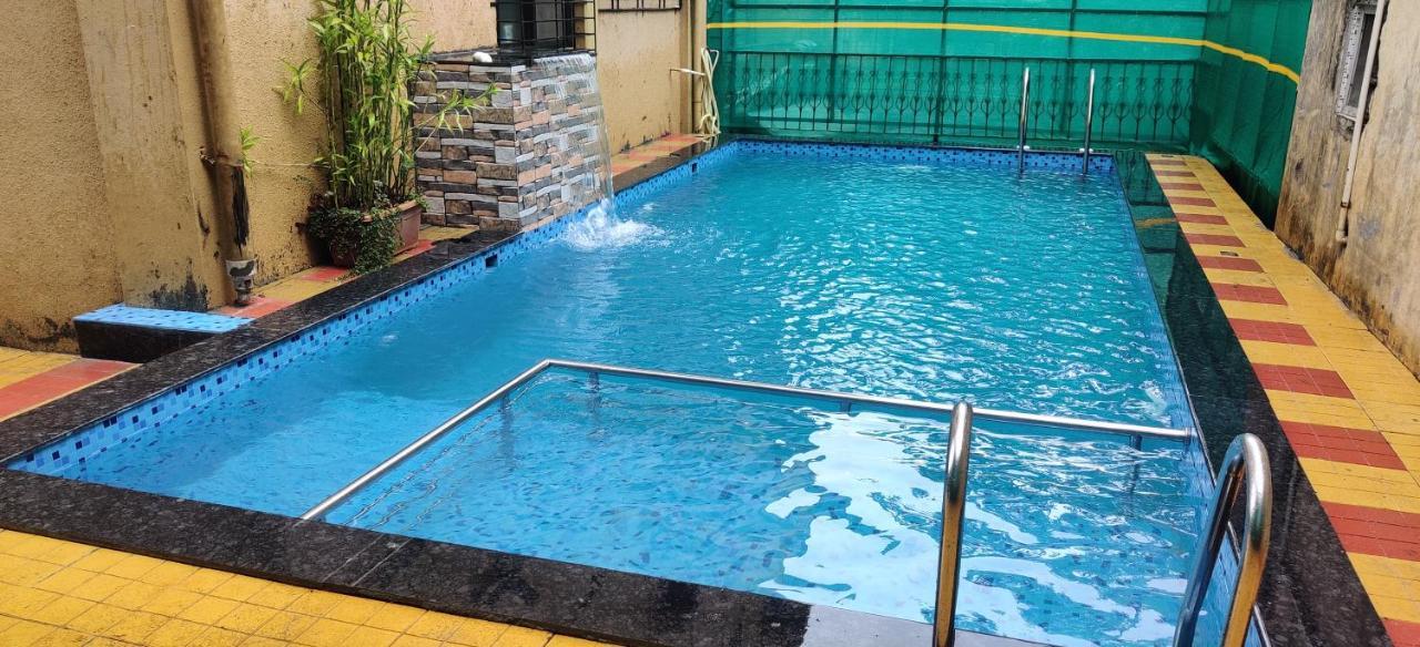 Maharaja Family Guest House Lonavala Bagian luar foto